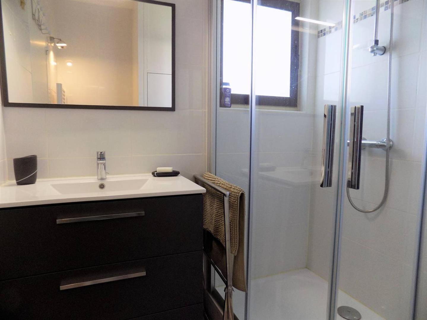 Saint Georges De Didonne - Pleine Vue Mer Pour Ce Studio Cabine Face A La Plage Exterior photo